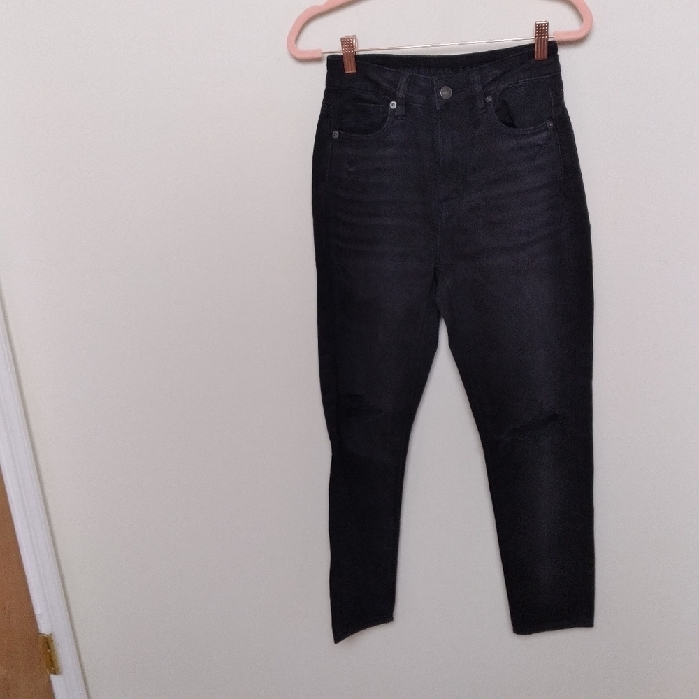 American Eagle Black Denim Distressed High Rise Mom Jeans 000 Short